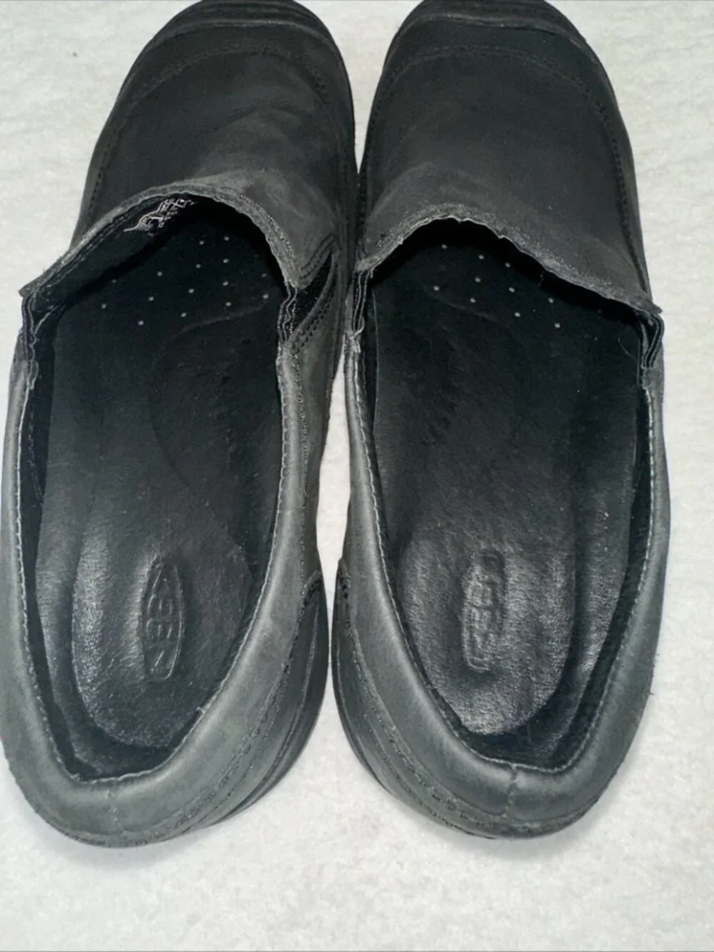 KEEN Men’s Black Leather Slip-On Comfort Shoes Size 11.5